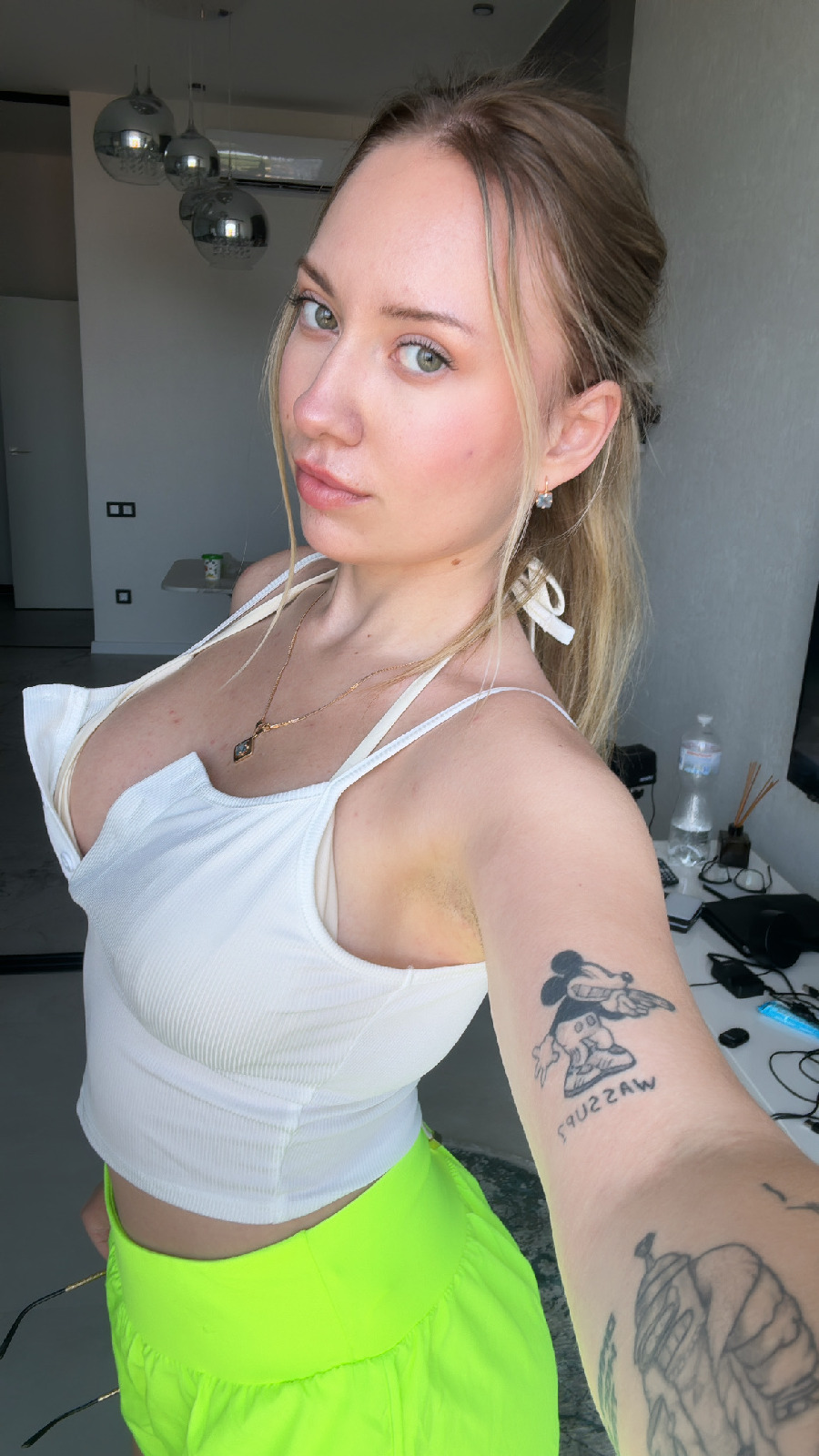 KateV in her underwear in Johor Baru