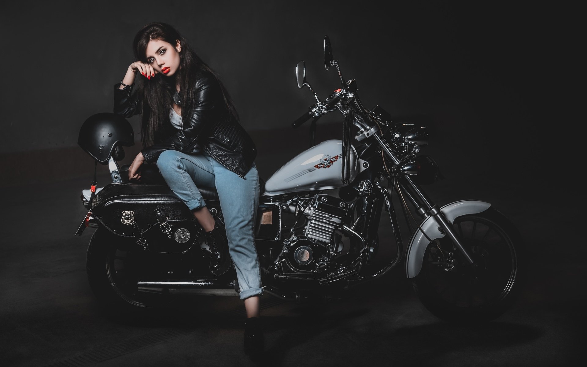 Biker girls: style and drive in Johor Baru