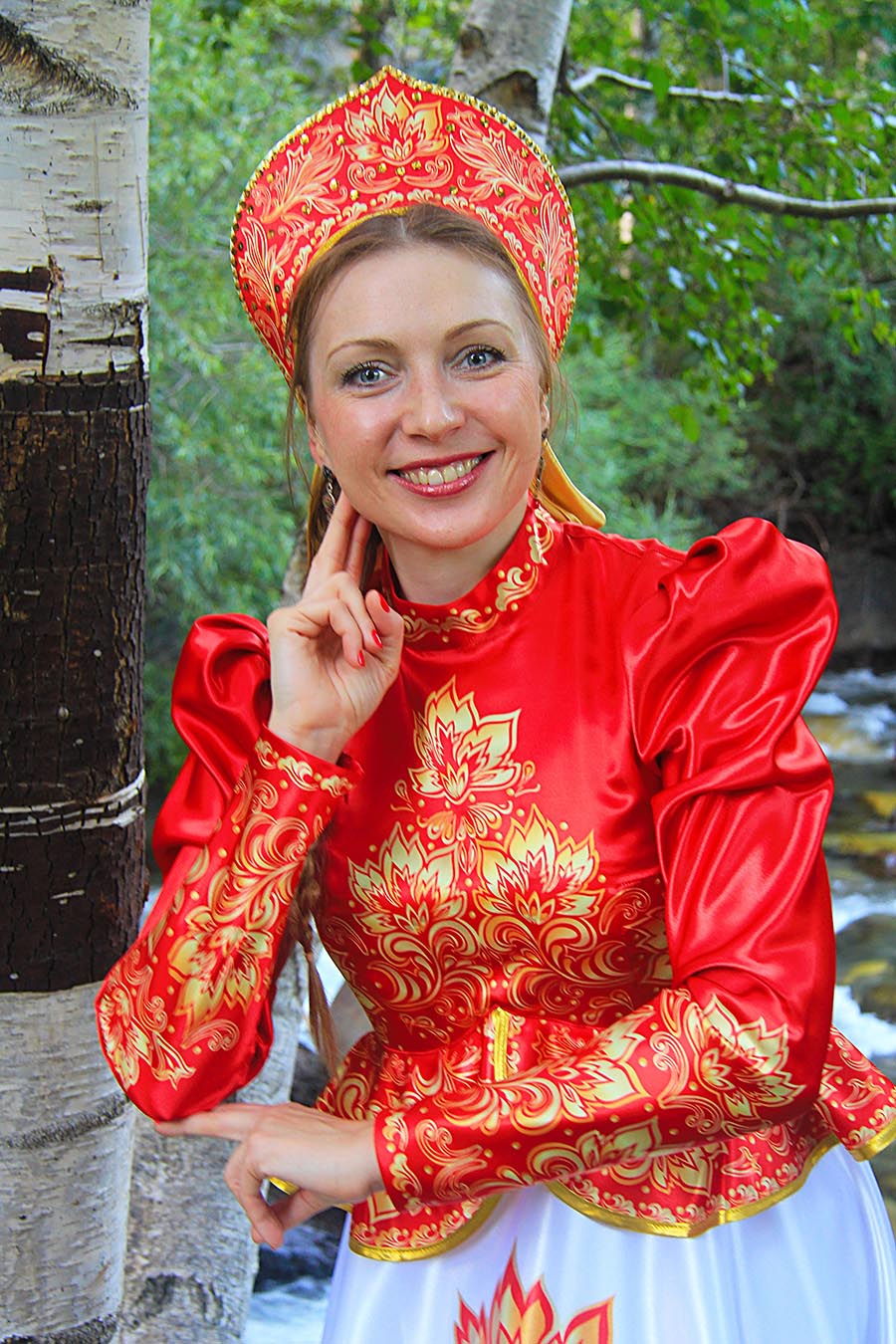 Women in Slavic costumes in Johor Baru
