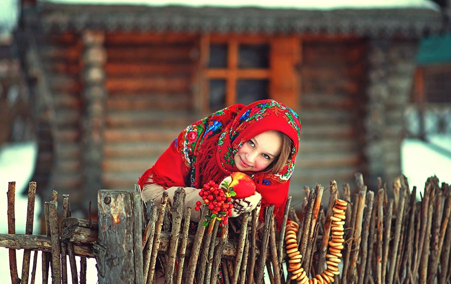 Sexy girl Women in Slavic costumes in Johor Baru