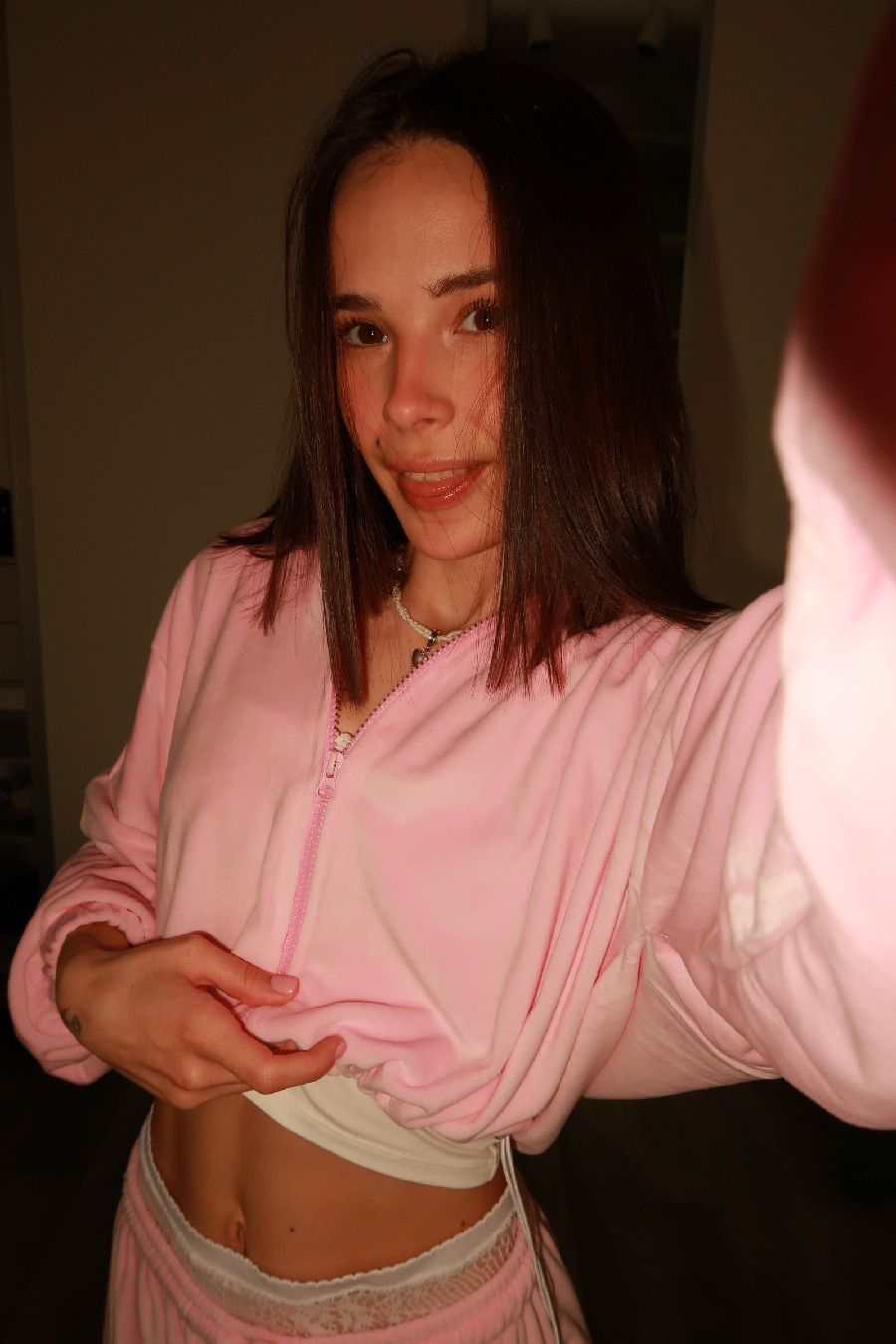 Tina brings the glow — live moments in Johor Baru